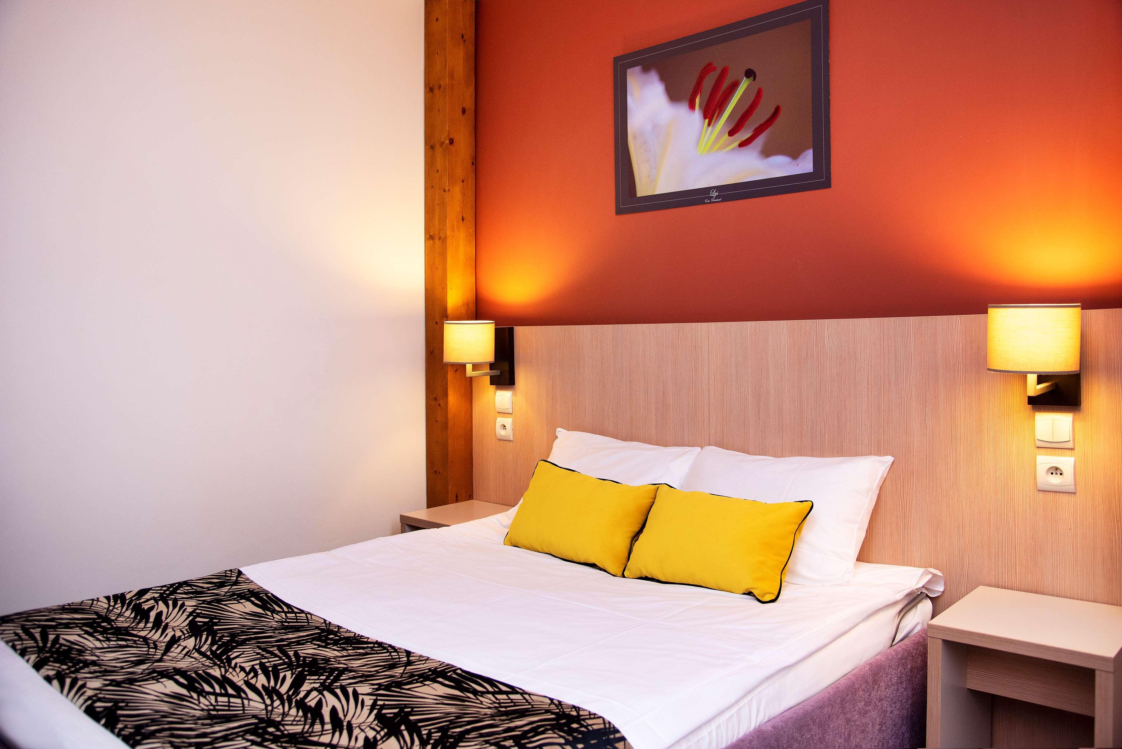 Best Western Plus Hotel Colbert Châteauroux Buitenkant foto
