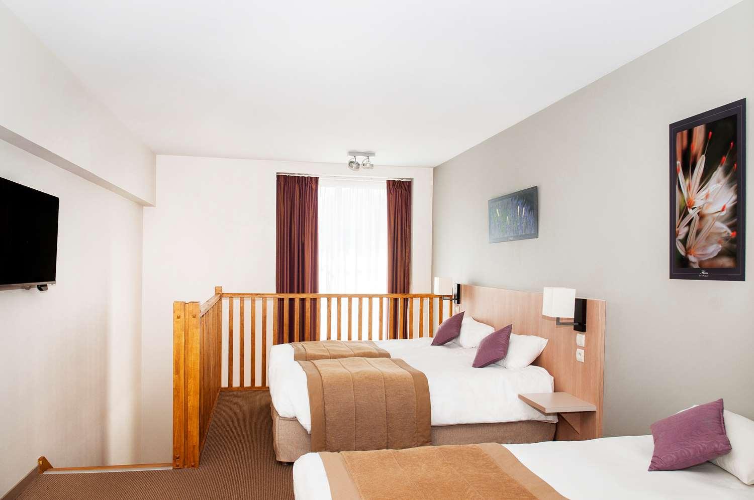 Best Western Plus Hotel Colbert Châteauroux Buitenkant foto