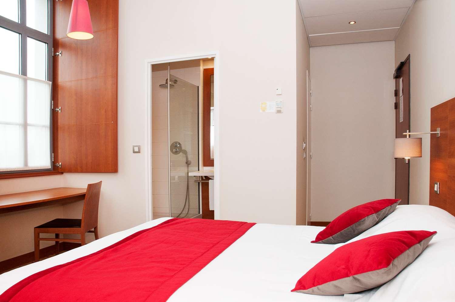 Best Western Plus Hotel Colbert Châteauroux Buitenkant foto