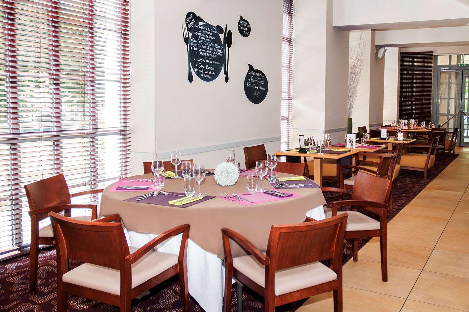 Best Western Plus Hotel Colbert Châteauroux Buitenkant foto